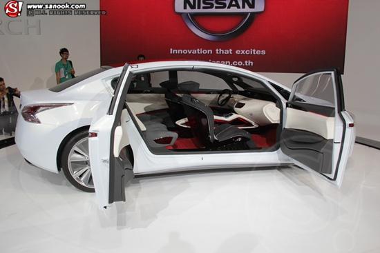 NISSAN  มอเตอร์โชว์2013