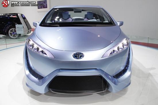 Toyota มอเตอร์โชว์2013