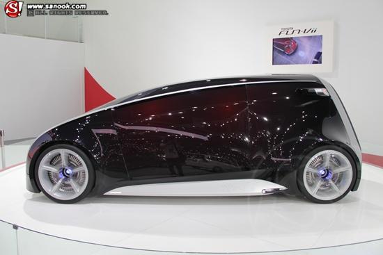 Toyota มอเตอร์โชว์2013