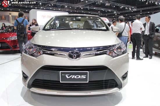 Toyota มอเตอร์โชว์2013