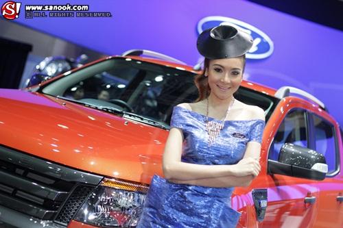 พริตตี้ Motor Show 2013