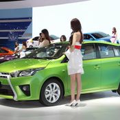 Toyota Yaris 2013 อีโค่คาร์