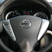 Nissan Sylphy  1.8 V Navi