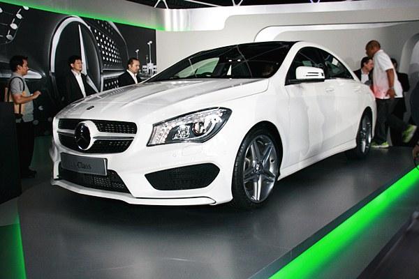 Mercedes Benz CLA 