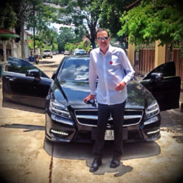 โน๊ต เชิญยิ้ม Mercedes-Benz CLS-Class