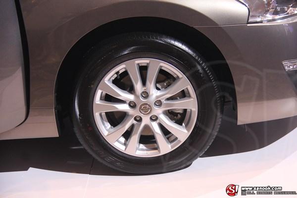 Nissan Teana 2014 ใหม่