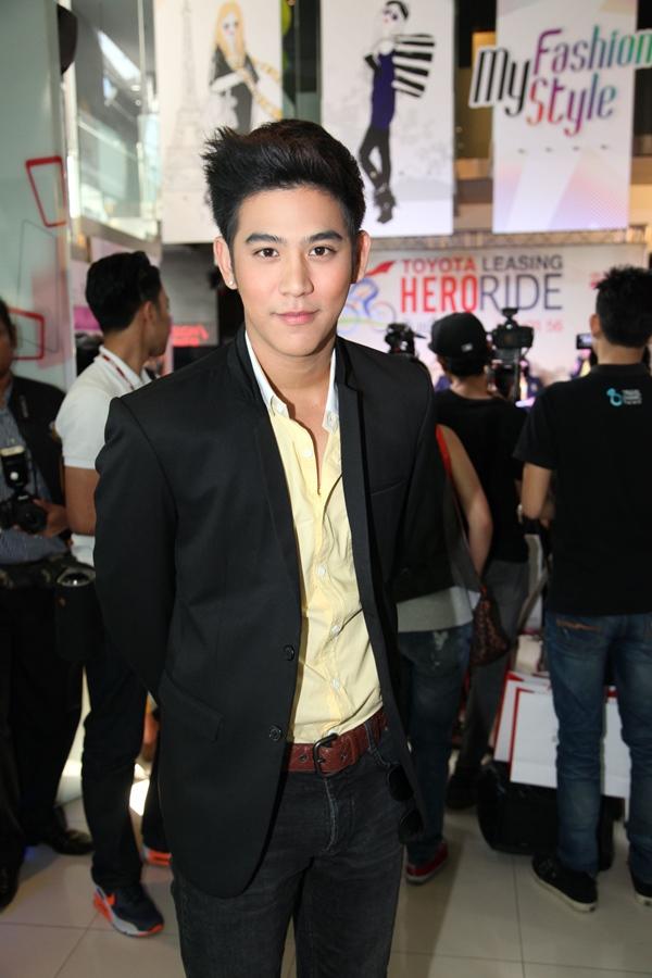 พอร์ช มามาดหล่อ