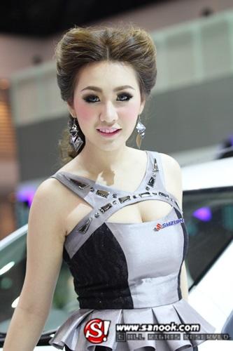 พริตตี้ SUZUKI Motor Expo 2013