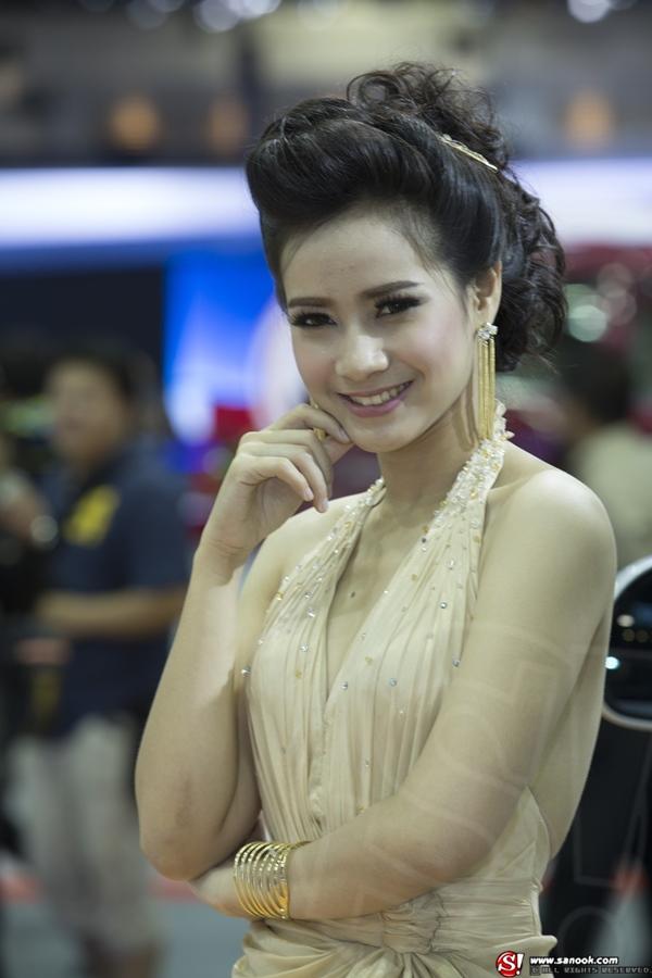 พริตตี้ Motor Expo 2013