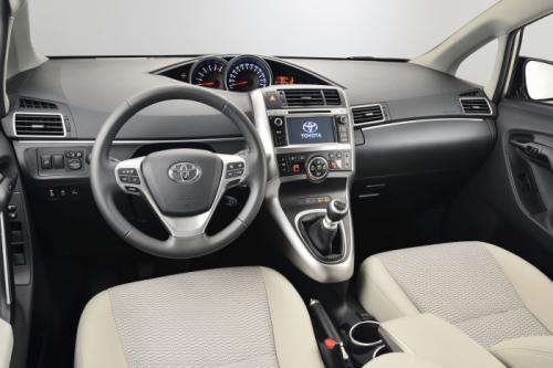 2014 Toyota Verso