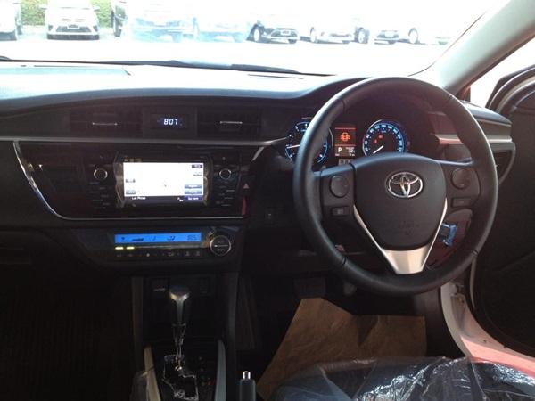Toyota Altis 2014 1.8V