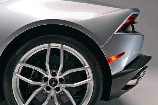 Lamborghini Huracan
