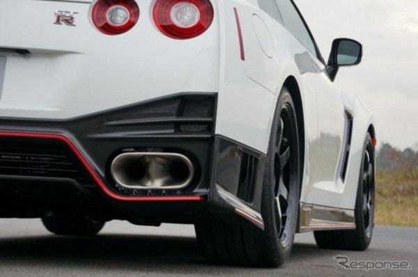 Nissan GTR 2014