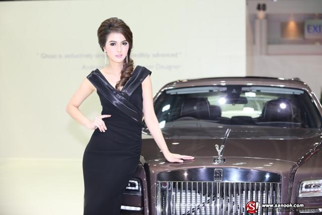 พริตตี้ ROLLS ROYCE - Motor Show 2014