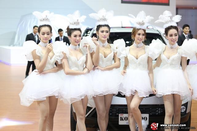 พริตตี้ SSANGYONG - Motor Show 2014