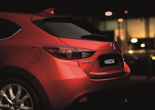 Mazda 3 - Motor Show 2014