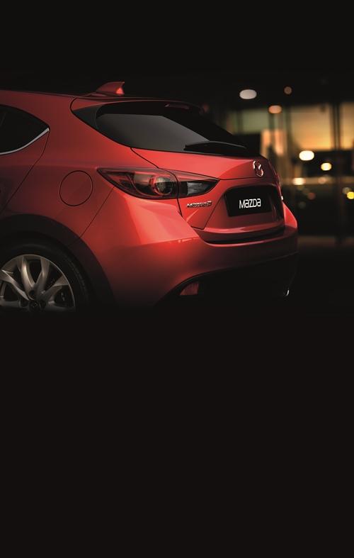 Mazda 3 - Motor Show 2014