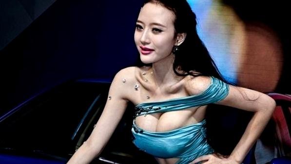 พริตตี้จีน