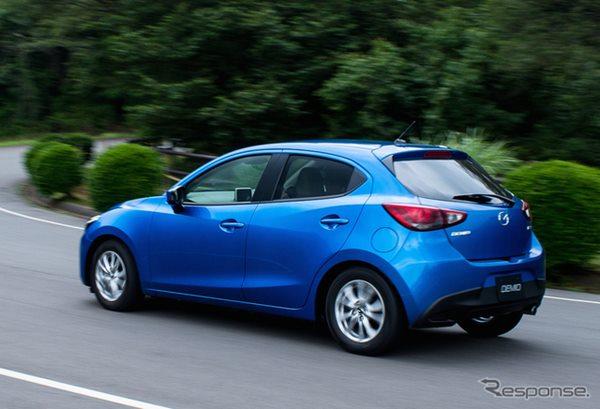 Mazda 2 2015 / Demio