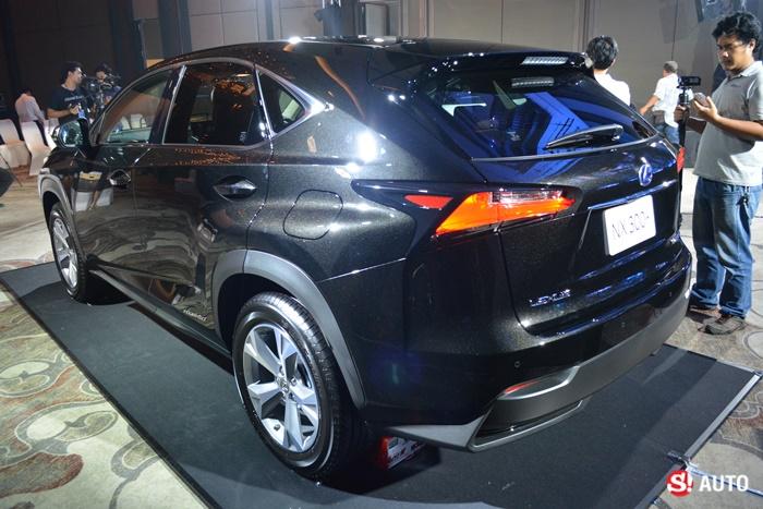 Lexus NX300h