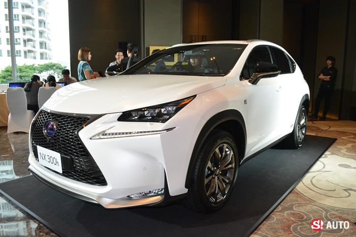 Lexus NX300h