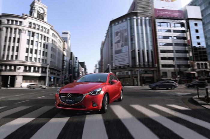 Mazda2 2015