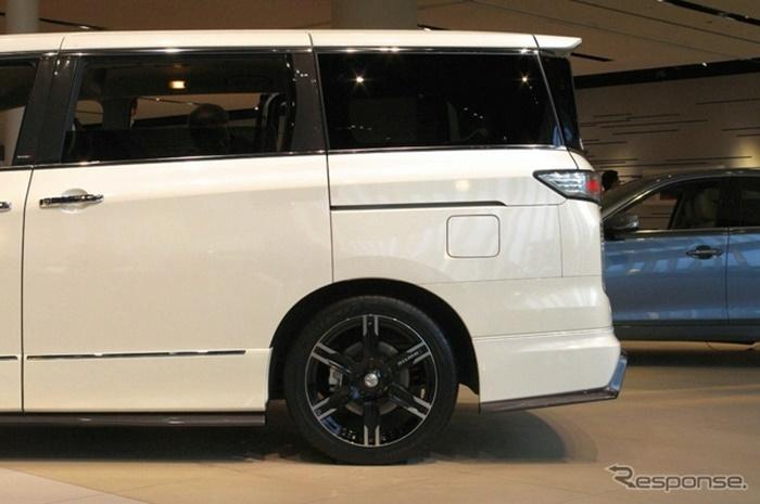 Nissan Elgrand Nismo