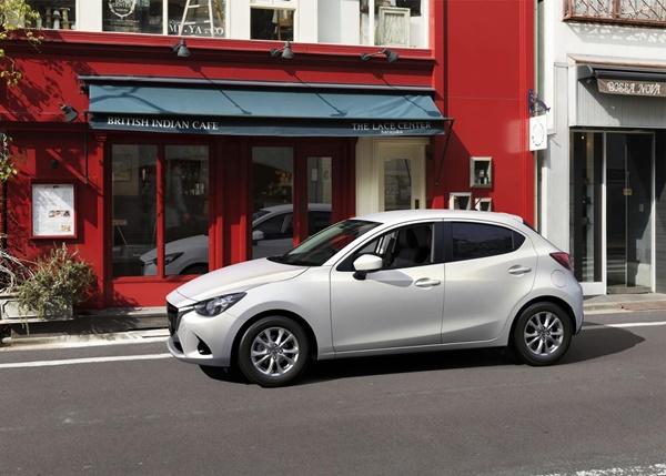 Mazda 2 2014