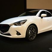 Mazda 2 2015