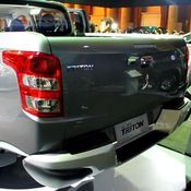 Mitsubishi Triton 2015