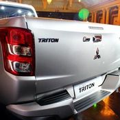 Mitsubishi Triton 2015