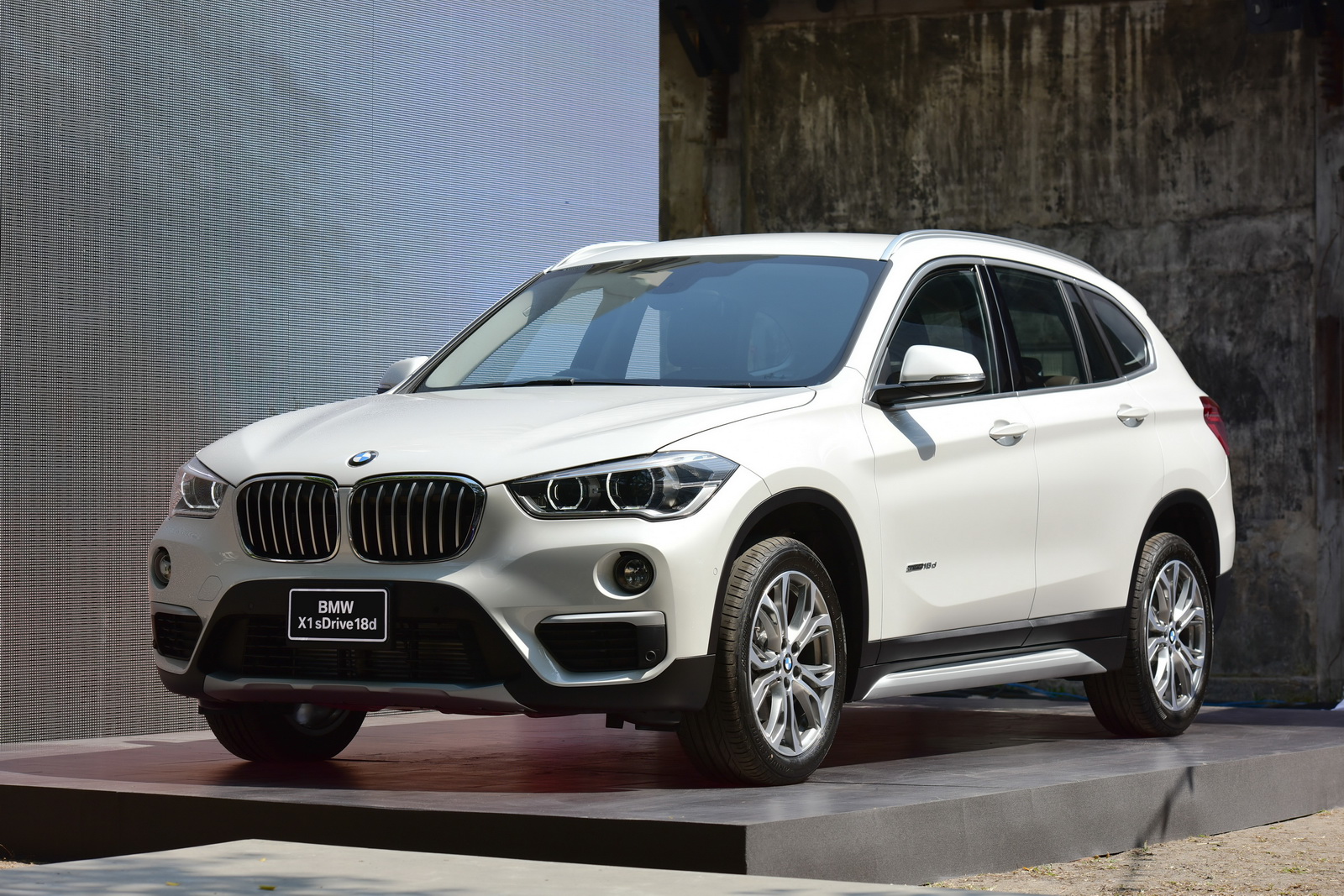 New_BMW_X1_02