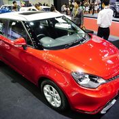 MG3 สีแดง Ruby Red