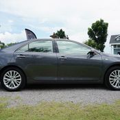 Toyota Camry 2.5G 