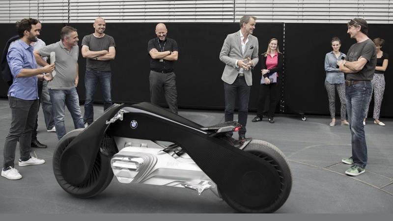 BMW Motorrad VISION NEXT 100 