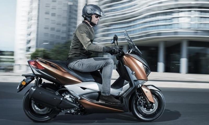 Yamaha XMAX 300