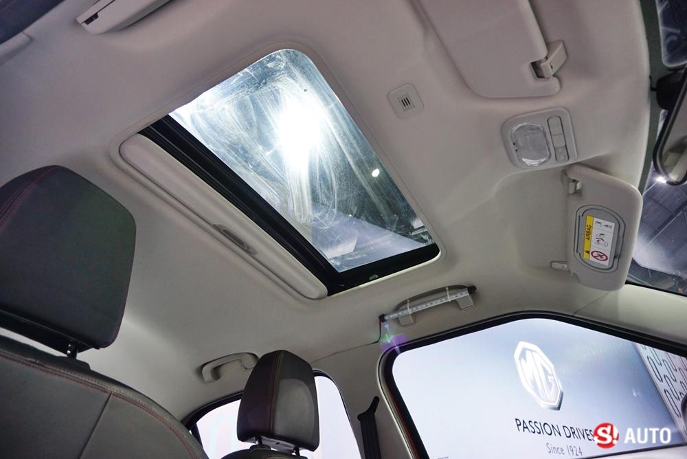 MG3 1.5 V Sunroof