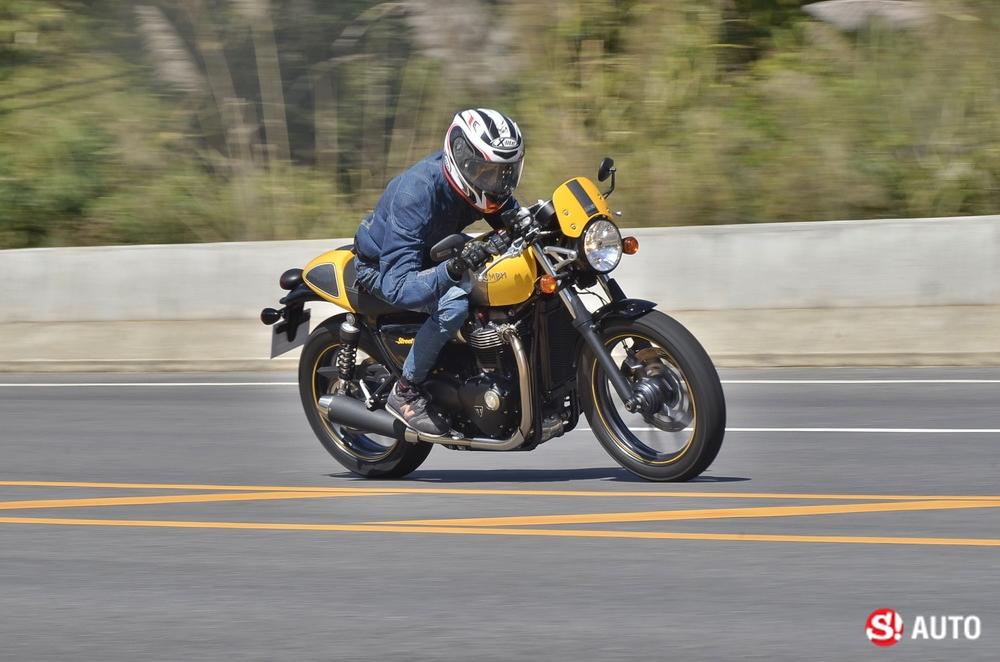 Triumph Street Cup/Bonneville T100 