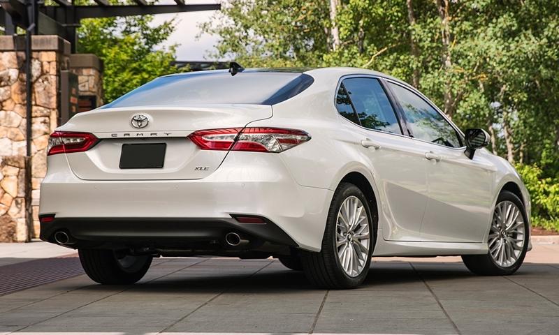 Toyota Camry 2017/2018