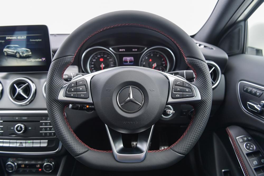 Mercedes-Benz GLA250 AMG Dynamic