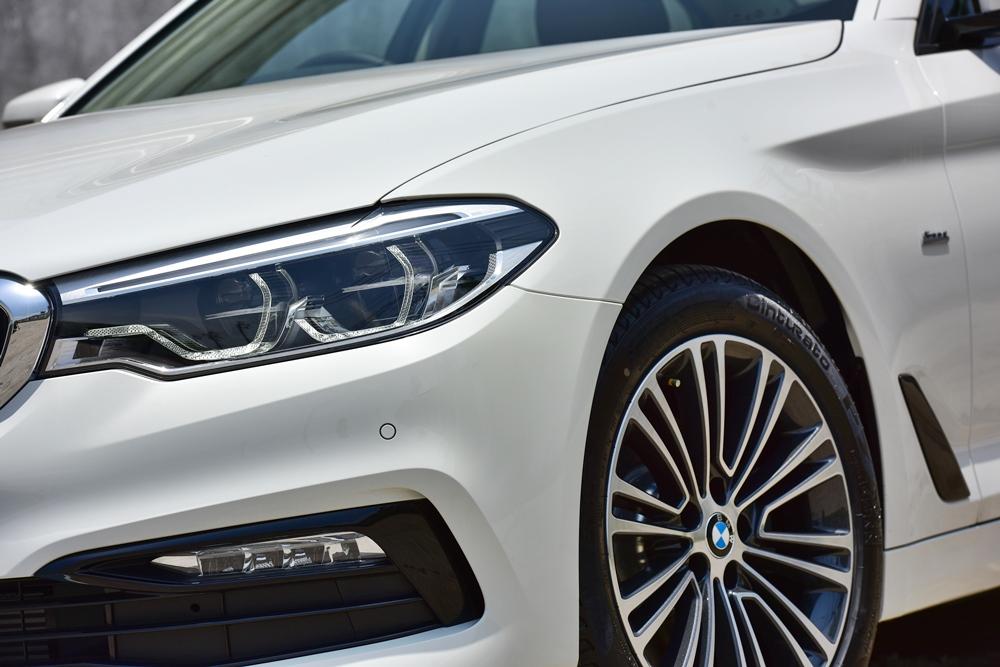 BMW 520d Sport 2017 (CKD)