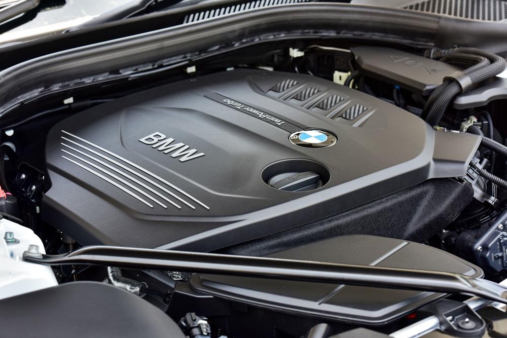 BMW 520d Sport 2017 (CKD)
