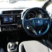  Honda Fit Hybrid 2017 