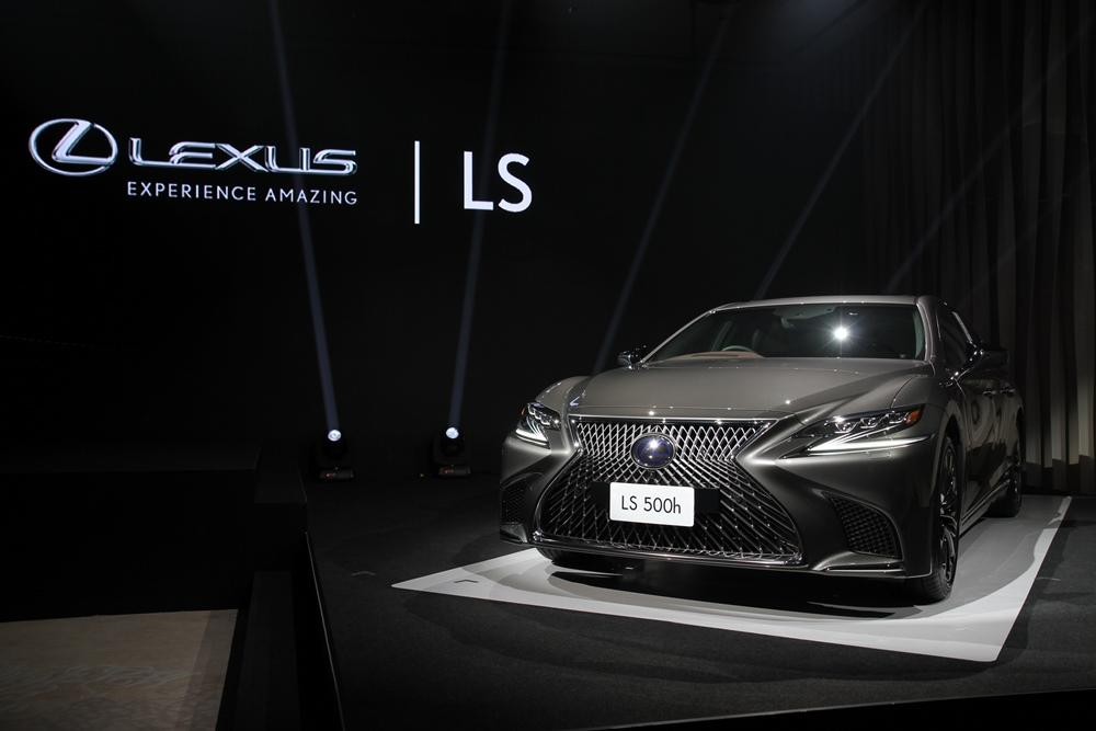 Lexus LS 2018 