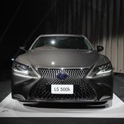 Lexus LS 2018 