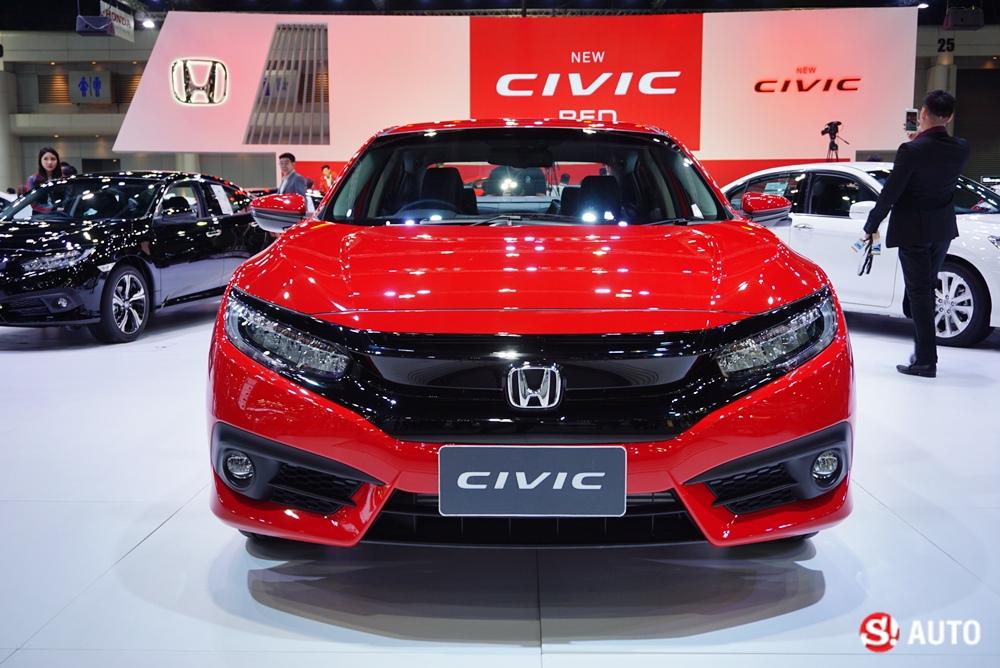 Honda Civic 2018 สีแดง Rallye Red