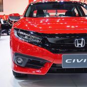 Honda Civic 2018 สีแดง Rallye Red