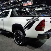 Toyota Revo Rocco 2018