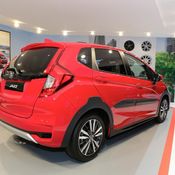 Honda Jazz X-Road 2018 / Credit: Carscoops