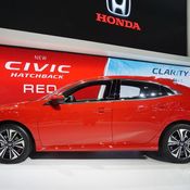 Honda Civic Hatchback 2018 สีแดง Rallye Red